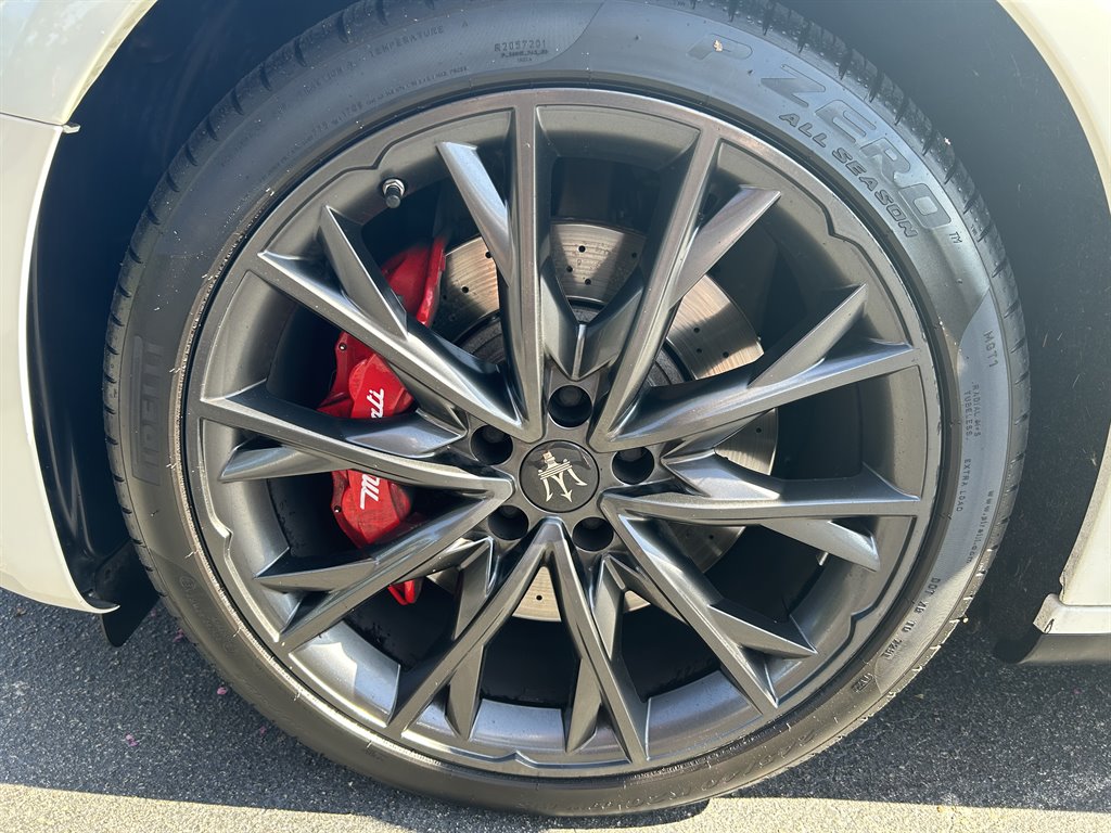 2020 Maserati Ghibli S - Photo 12