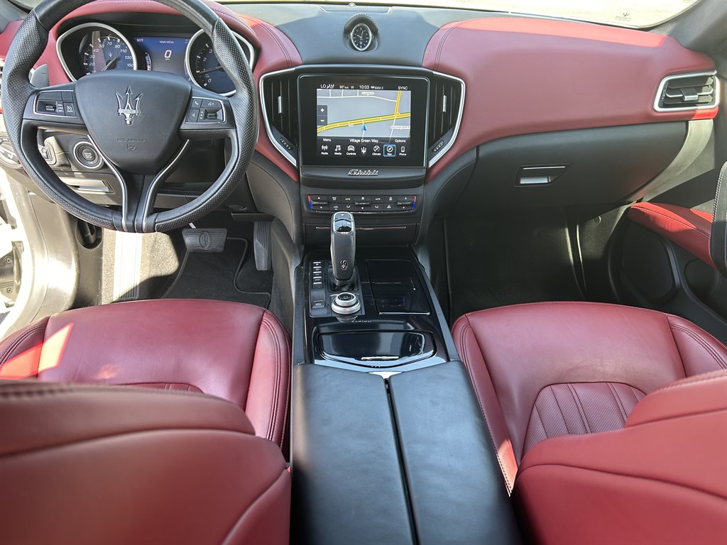2020 Maserati Ghibli S - Photo 9