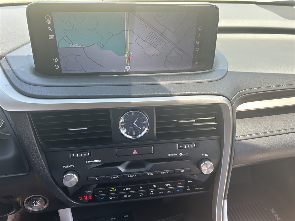 2022 Lexus RX 350 - Photo 10