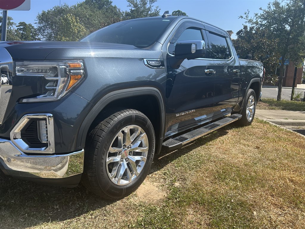 2019 GMC Sierra 1500 SLT's photo