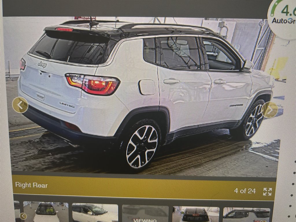 2021 Jeep Compass Limited's photo